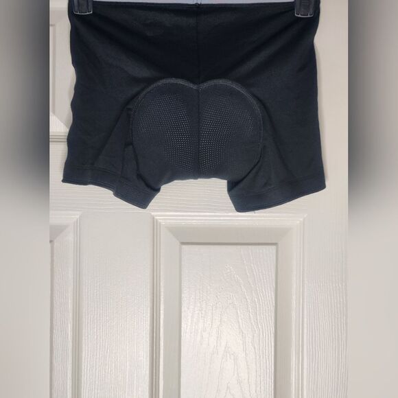 Novara M Women's Black Padded Shorts Biking Cycling Bike Bicycling Fitted - Picture 7 of 9